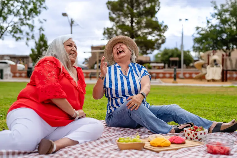 Two friends on a picnic